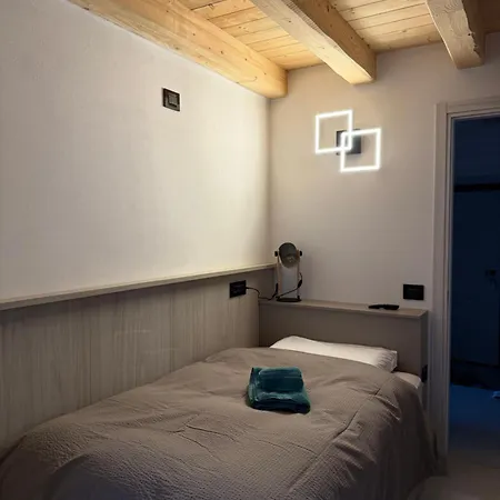 شقة Dimora Castelnovo *