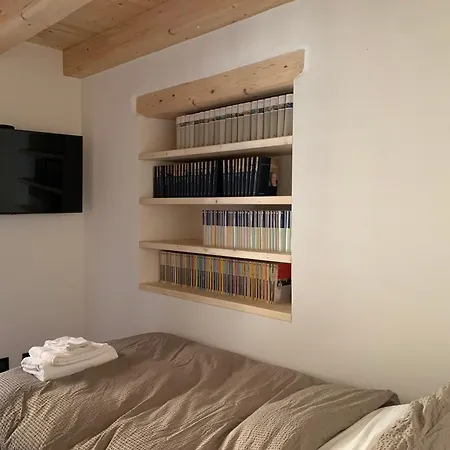 شقة Dimora Castelnovo تيرانو