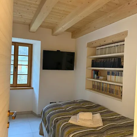 شقة Dimora Castelnovo *